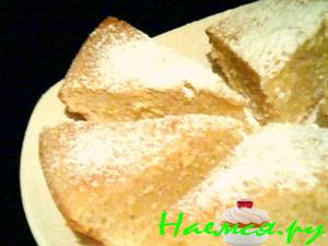 Манник на сметане с лимонной цедрой
