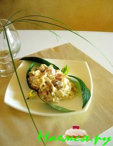 Салат из инжира, ветчины и пекинской капусты