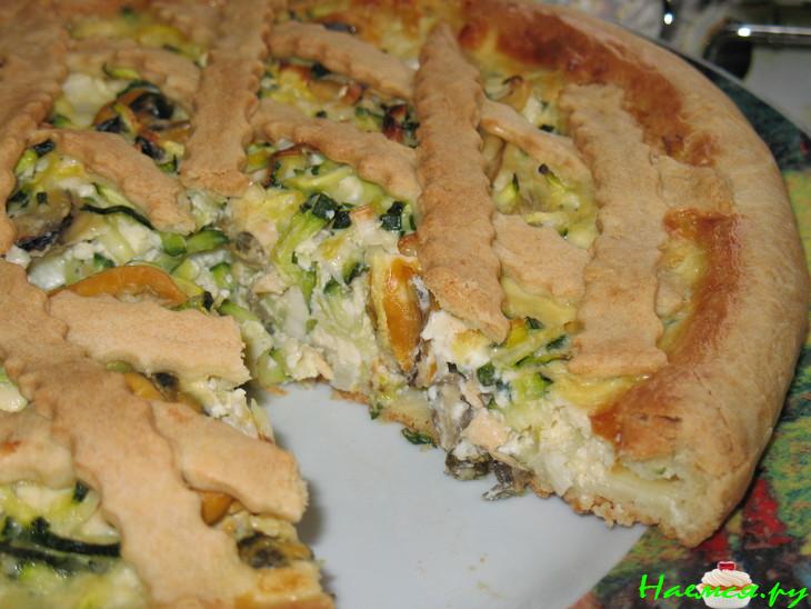 Пирог с мидиями и цуккини