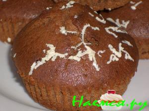 Творожно-шоколадные кексы с изюмом Творожно-шоколадные кексы с изюмом