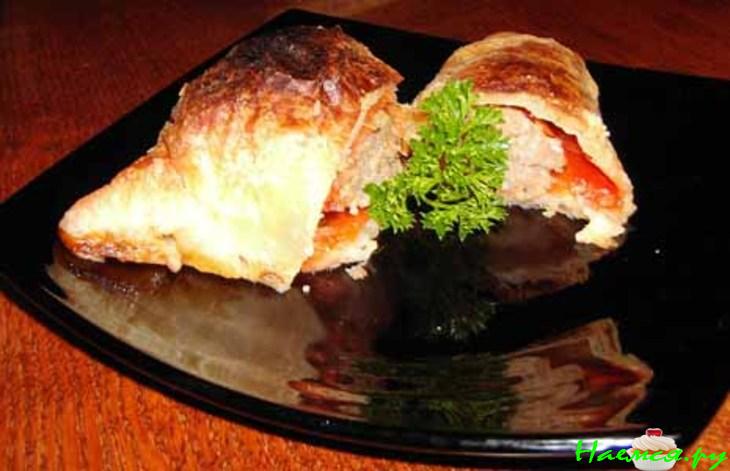 Пирожки слоеные с фаршированными перцами