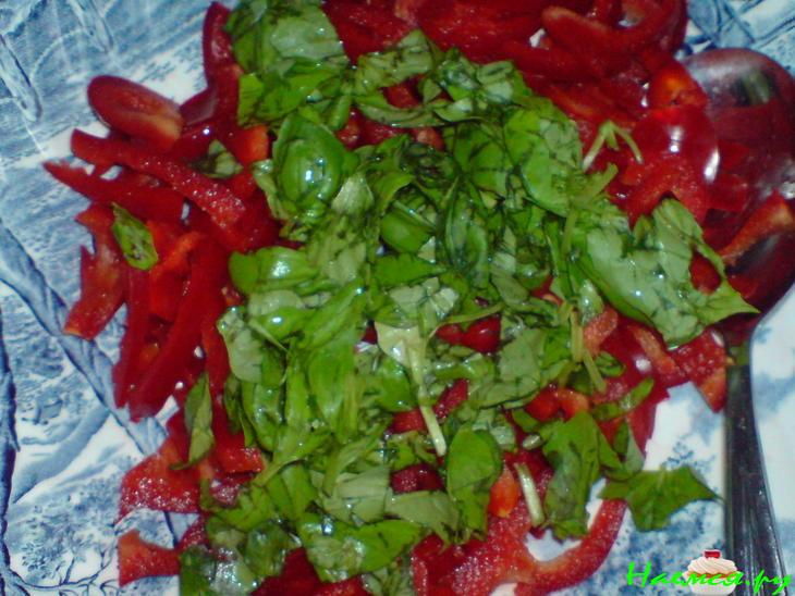 Салат из цуккини и помидорок Салат из цуккини и помидорок