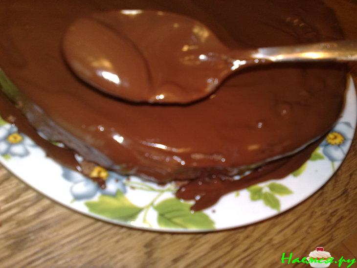 Торт "Захер" с абрикосовым вареньем