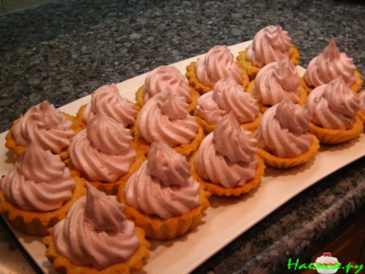 Корзиночки с зефирным кремом