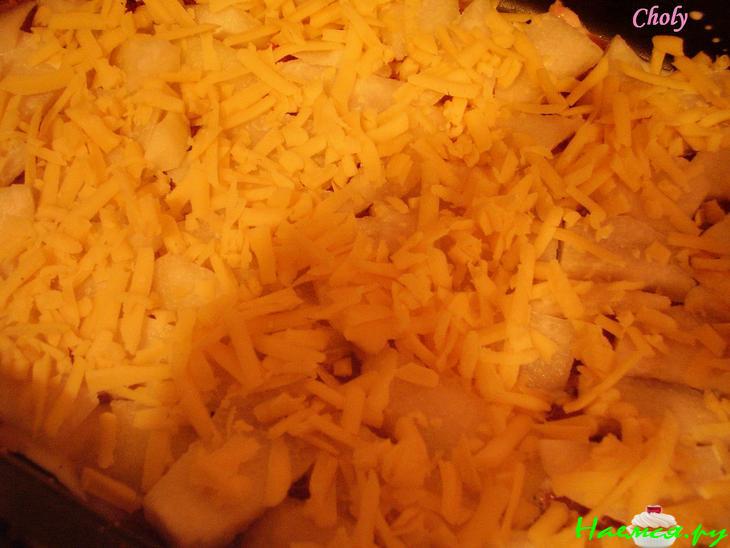 Свинья под грушей