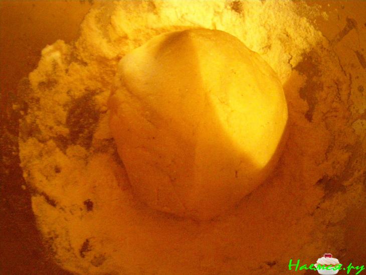 Чебуреки из кукурузной муки Чебуреки из кукурузной муки