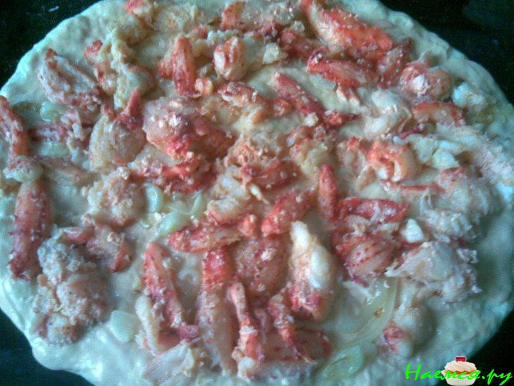 Пицца с крабами