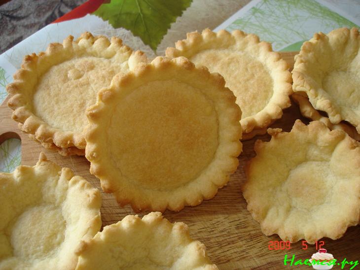 Пирожные песочные с фруктами Пирожные песочные с фруктами