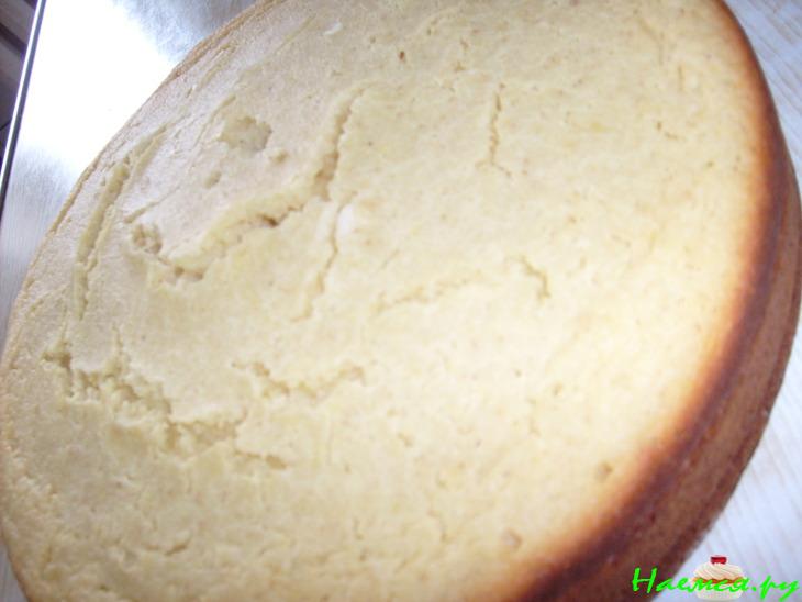 Простой манник с яблоками