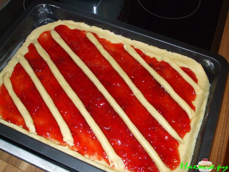 Пирог 'Решетка' с вареньем, наипростейший Пирог 'Решетка' с вареньем, наипростейший