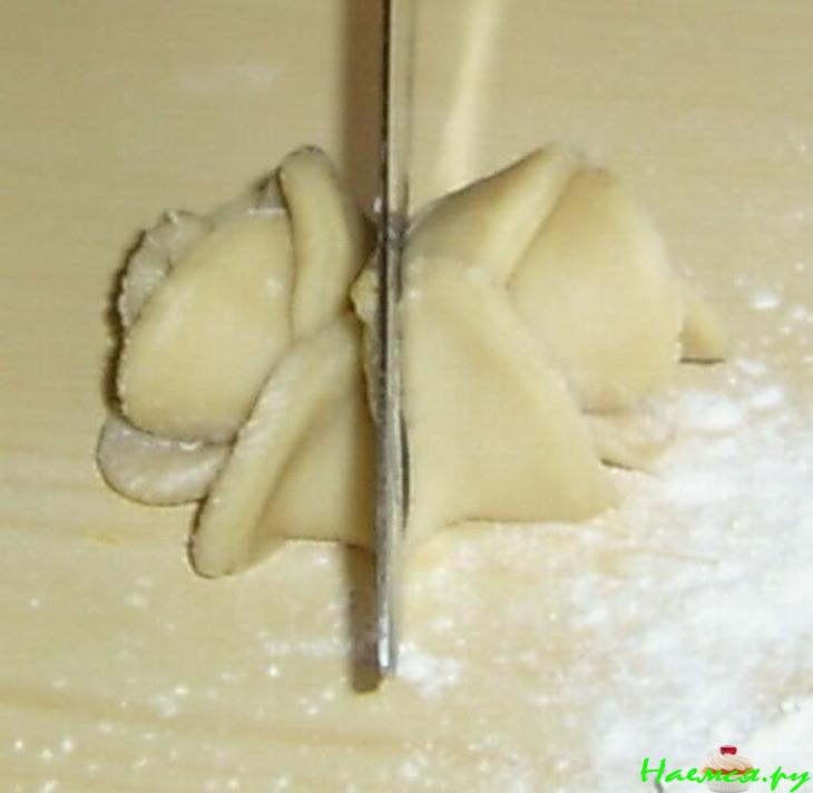 Пирог "Косичка с розами"