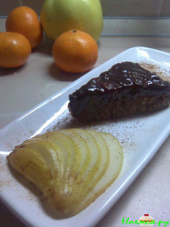 Кекс шоколадный с орехами и грушей для тех, кто не любит понедельники!