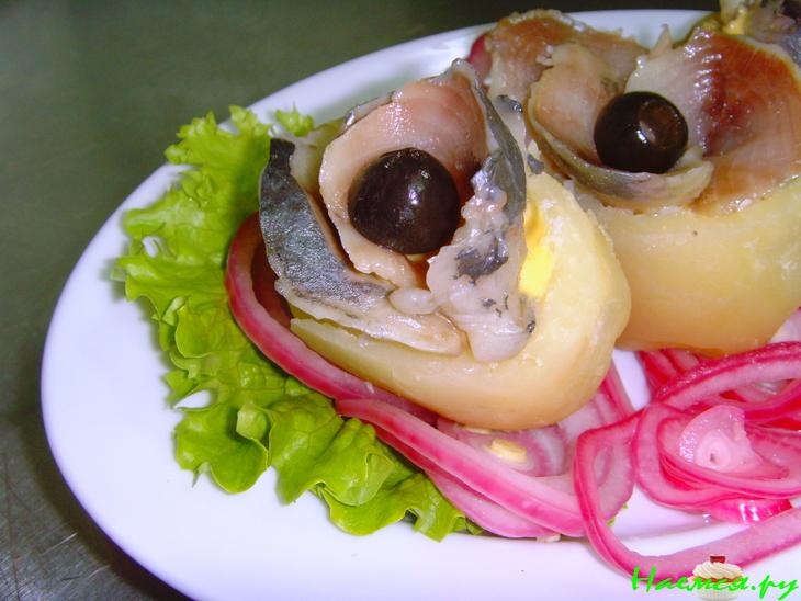 Сельдь с картофелем