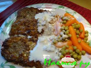 Мясо рубленное замороженное под соусом Горгонзола