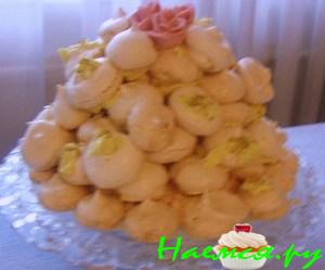 Торт безейный "Пирамидка"