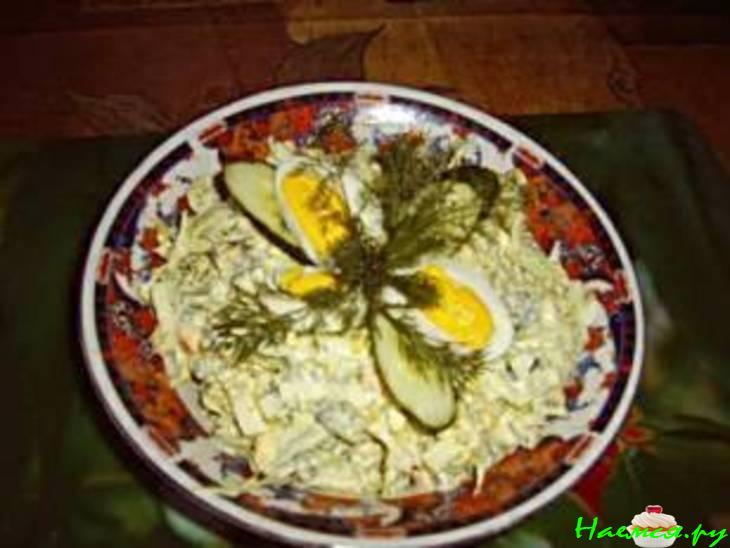 Салат "Весенняя фантазия" с крабовыми палочками Салат "Весенняя фантазия" с крабовыми палочками