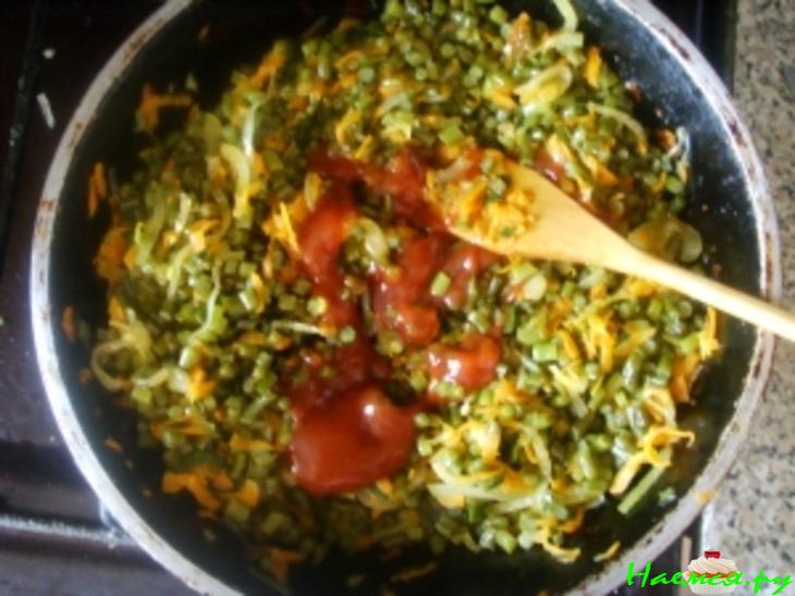 Гарнир из чесночных стрелочек