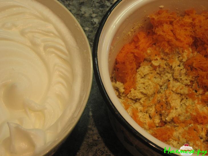 Морковный тортик с белковым кремом