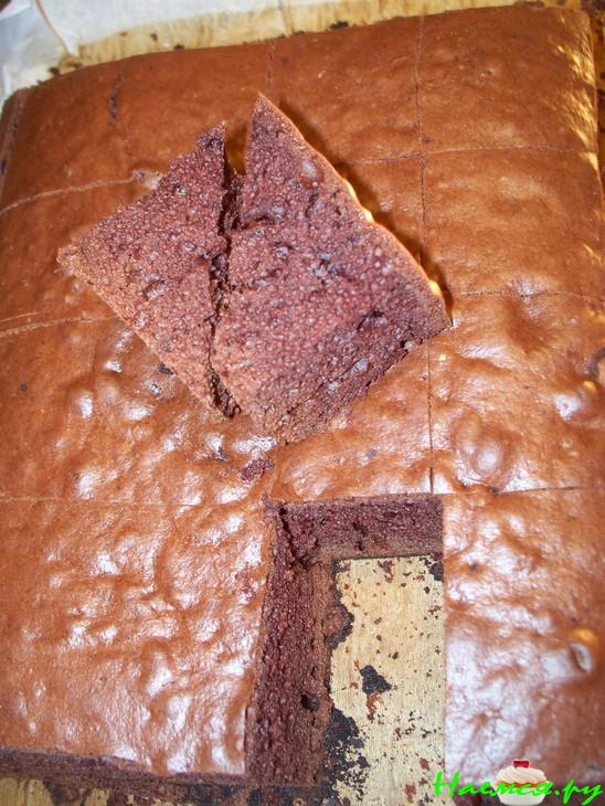 Вариант подачи пирожных на новогодний стол Вариант подачи пирожных на новогодний стол