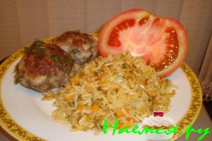 Рис с луком и морковью на гарнир