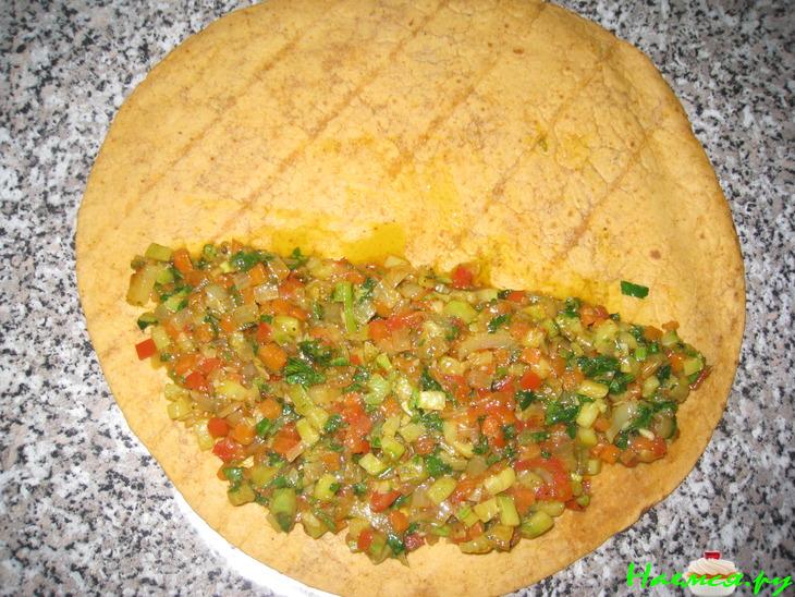 Мексиканские лепешки с овощами