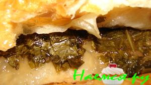 Пирог из слоёного теста с щавелем Пирог из слоёного теста с щавелем