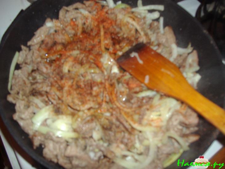 Говядина со шпинатом в хлебе!