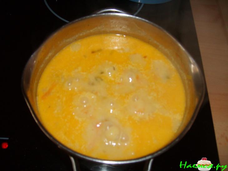 Суп-пюре с креветками "по-франкийски"