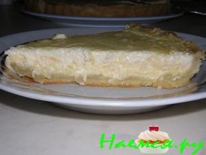 Пирог с сыром на сметане