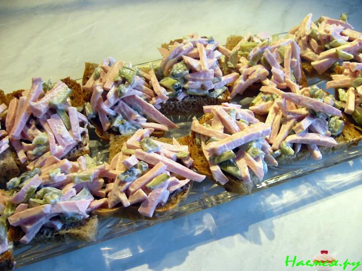 Колбасный салат