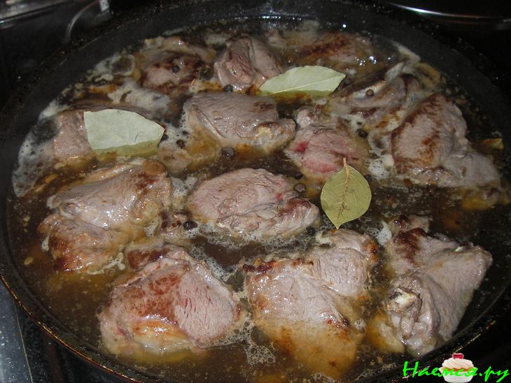 Рагу из баранины с фасолью и овощами