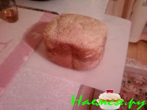 Хлеб из кабачкового теста с жареным луком и томатом. Для ХП