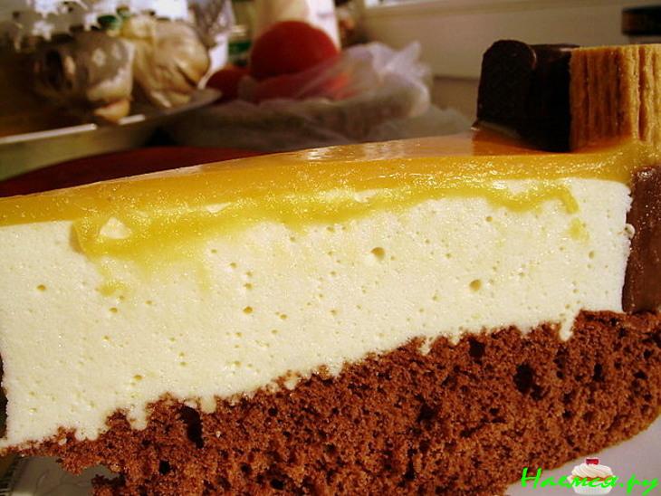 Торт с яичным ликером &laquo;Адвокат&raquo;