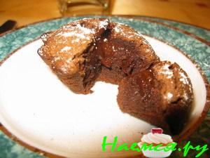 Шоколадные маффины с жидкой сердцевиной Шоколадные маффины с жидкой сердцевиной