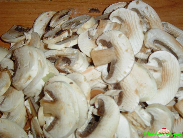 Салат с креветками и шампиньонами "Золотая рыбка" Салат с креветками и шампиньонами "Золотая рыбка"