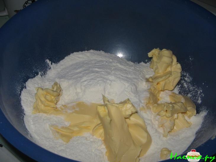 Хрущевское тесто и плюшки с корицей из него