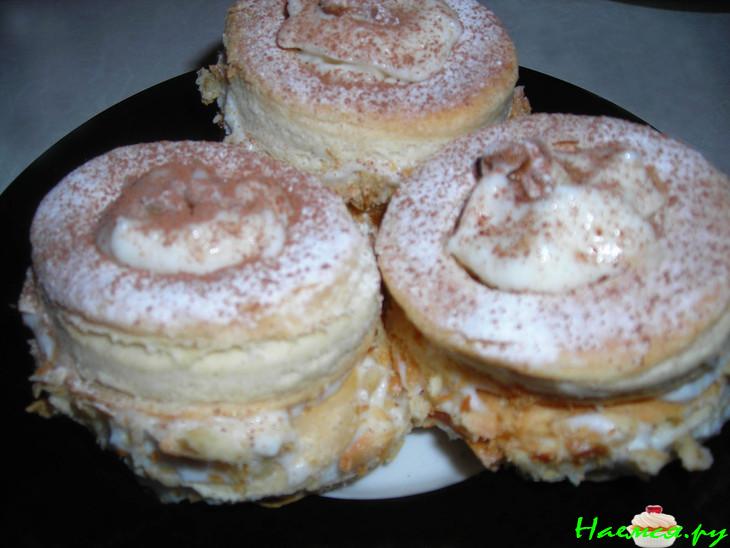 Кокосовые пирожные со сливочным кремом