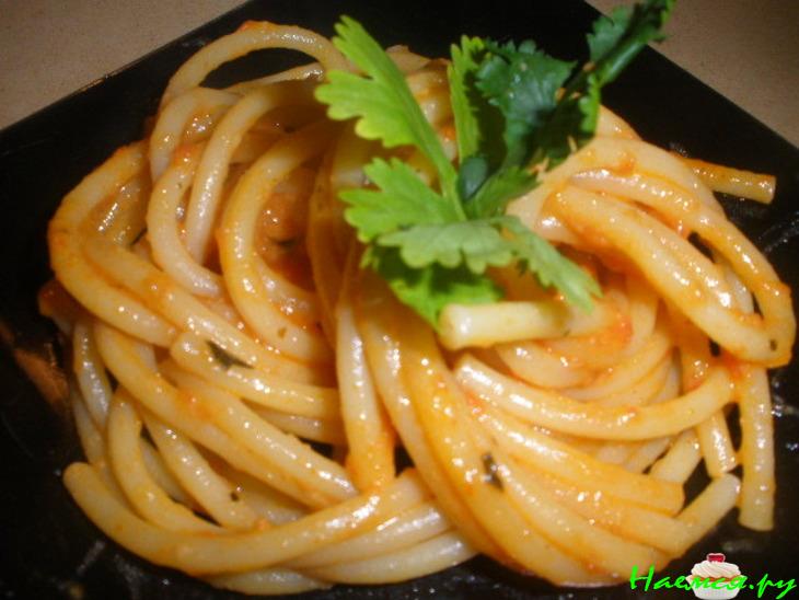 Спагетти в томатно-водочном соусе