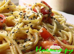 Спагетти с брынзой и базиликом