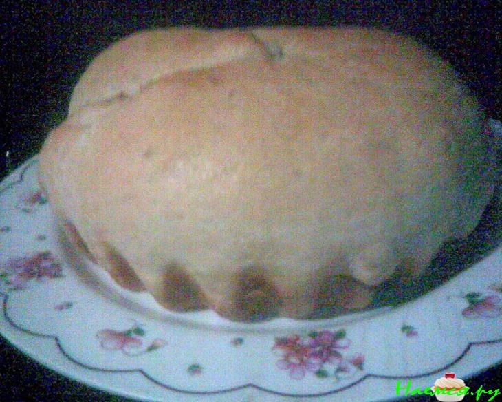 Постный пирог с халвой и орехами Постный пирог с халвой и орехами