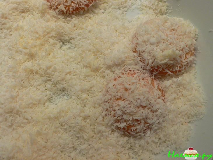 Кокосовое мини-пирожные с шоколадным пудингом (без выпечки)