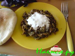 Стручковая фасоль с чесночным соусом Стручковая фасоль с чесночным соусом