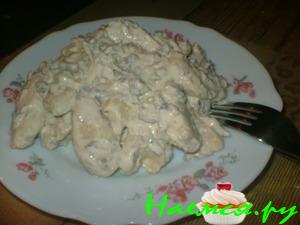 Ленивые вареники или галушки в сливочно-грибном соусе