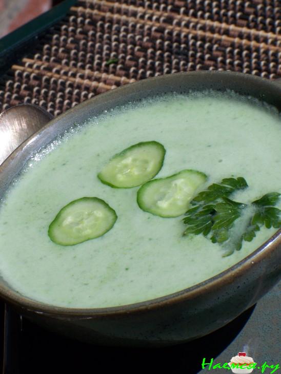 Холодный огуречный суп за 5 минут Холодный огуречный суп за 5 минут