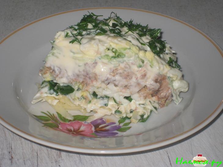 Салат "Мимоза" с огурцом и зеленью Салат "Мимоза" с огурцом и зеленью