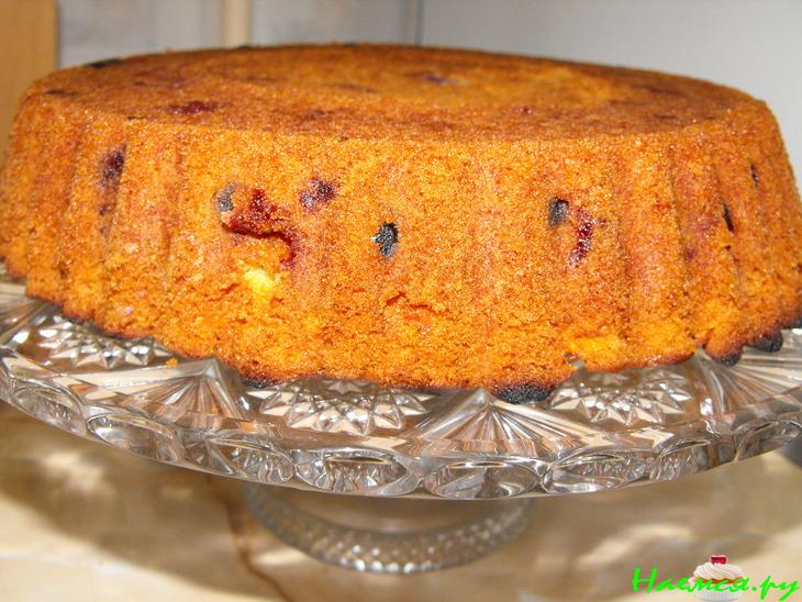 Перевертыш с вишней и персиками