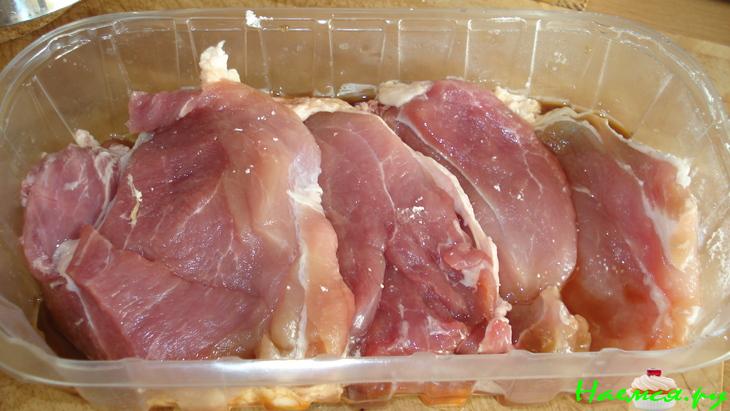 Мясо, запечённое в сметане с айвой Мясо, запечённое в сметане с айвой