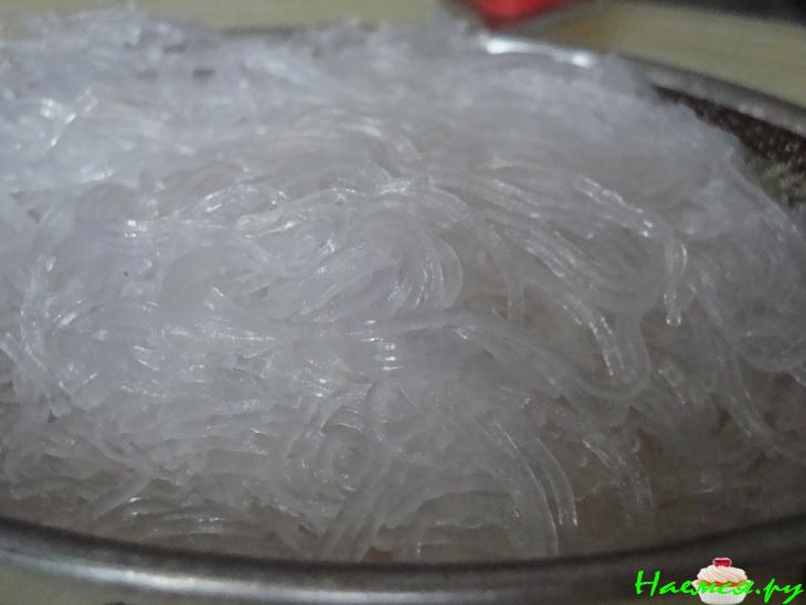 Салат с говядиной в корейском стиле