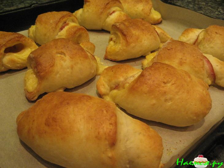 Рогалики с ветчиной и сыром Рогалики с ветчиной и сыром