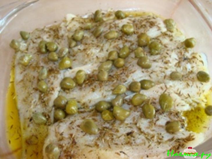 Треска с розмарином и каперсами